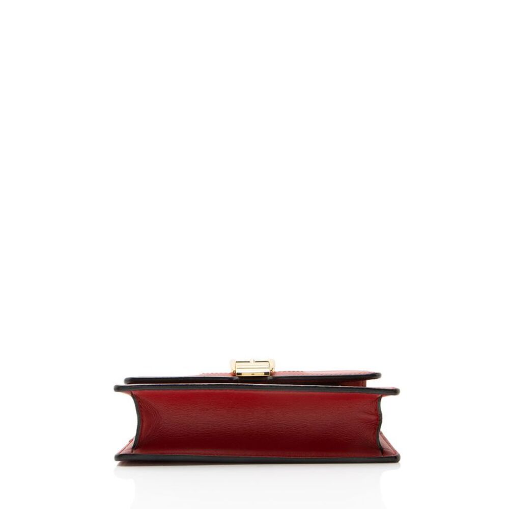 Gucci Leather Sylvie Super Mini Bag - Picture 4 of 14